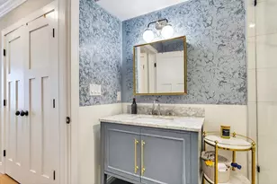 1721 Centre St, Boston, MA 02132 - Photo 27