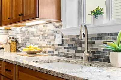 24 Glen St #1, Somerville, MA 02145 - Photo 15