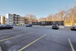 1415 Commonwealth Ave, Boston, MA 02135 - Photo 15