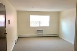 361 Hildreth St, Lowell, MA 01850 - Photo 3