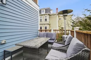 82 Willow Ave, Somerville, MA 02144 - Photo 33