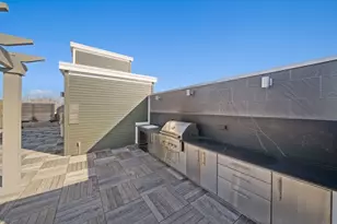 200 Revere St, Canton, MA 02021 - Photo 21