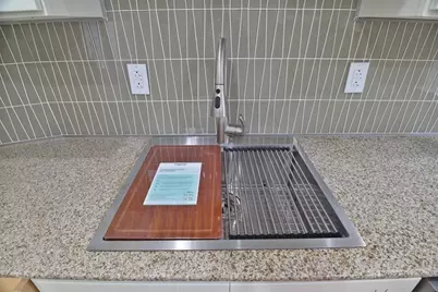 6 Chatham Pl #6, Worcester, MA 01609 - Photo 5