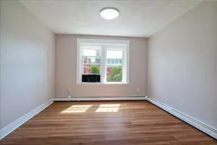 6 Chatham Pl, Worcester, MA 01609 - Photo 9