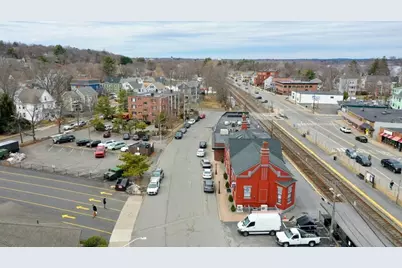 50 Tuttle St #12, Wakefield, MA 01880 - Photo 3