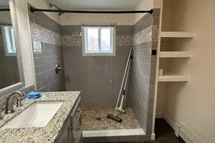 80b S Main St, Freetown, MA 02702 - Photo 25