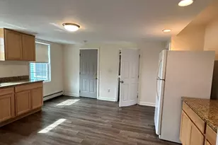 80b S Main St, Freetown, MA 02702 - Photo 7