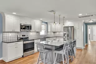 10 Gately Dr, Woburn, MA 01801 - Photo 5