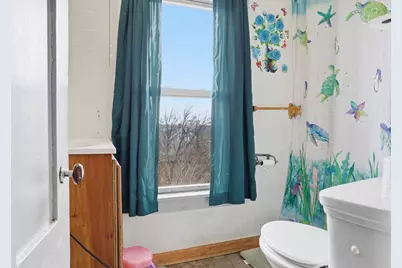 208 State St, New Bedford, MA 02710 - Photo 11