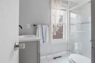 208 State St, New Bedford, MA 02710 - Photo 19