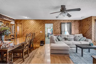 81 Fourth Avenue, Lowell, MA 01854 - Photo 11