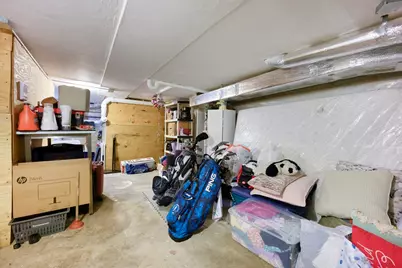 208-210 W 7th Street #1, Boston, MA 02127 - Photo 15