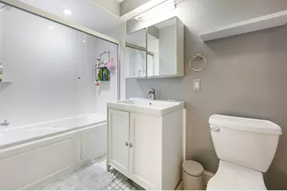 208-210 W 7th Street #1, Boston, MA 02127 - Photo 11