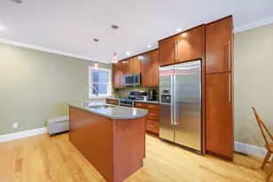 208-210 W Seventh St, Boston, MA 02127 - Photo 5
