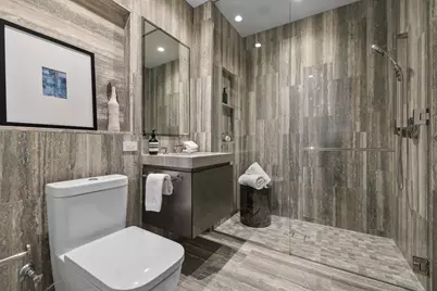 682 Atlantic Ave #38E, Boston, MA 02111 - Photo 13