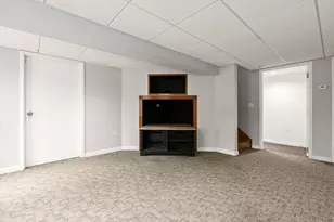 643 Summer St, Rockland, MA 02370 - Photo 27