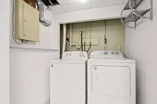 643 Summer St, Rockland, MA 02370 - Photo 35