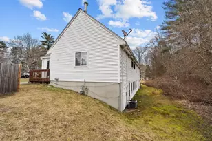 643 Summer St, Rockland, MA 02370 - Photo 37