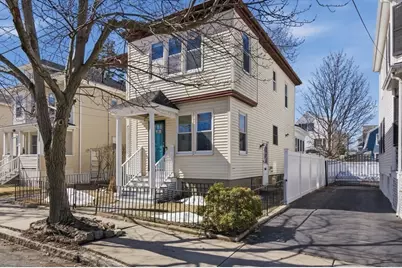 39 Marston Street, Medford, MA 02155 - Photo 3