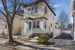 39 Marston St, Medford, MA 02155 - Photo 3