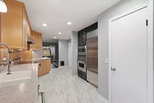 6 Madison Ave, Southampton, MA 01073 - Photo 13