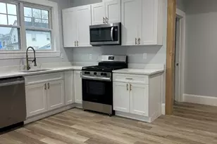 52 Washington St, Winthrop, MA 02152 - Photo 3