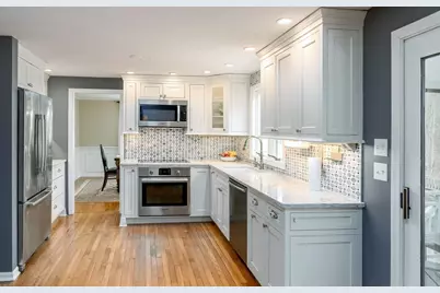 15 Southville Road, Southborough, MA 01772 - Photo 9