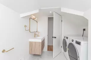 123 Mt Vernon St, Newton, MA 02465 - Photo 33