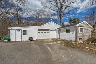 22 Milford St, Medway, MA 02053 - Photo 37