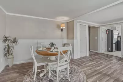 22 Milford St, Medway, MA 02053 - Photo 7