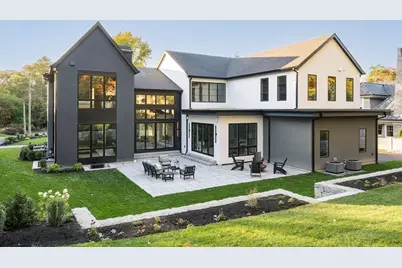 56 Bigelow Rd, Newton, MA 02465 - Photo 3