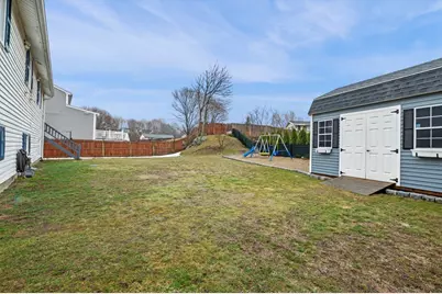 7 Gables Cir, Salem, MA 01970 - Photo 31