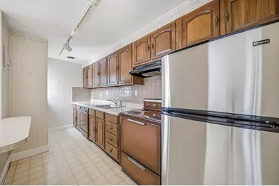 114 Evans Rd #5, Boston, MA 02135 - Photo 11