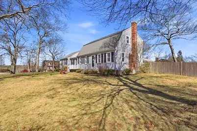 14 Orchard Ave, Kingston, MA 02364 - Photo 3