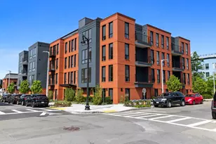 118 B St, Boston, MA 02127 - Photo 1