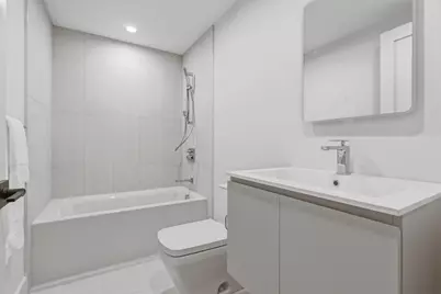 118 B Street #204, Boston, MA 02127 - Photo 9