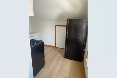 52 Forest St #3, Fall River, MA 02721 - Photo 5