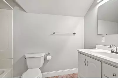 28 Robbins St #2, Waltham, MA 02453 - Photo 17