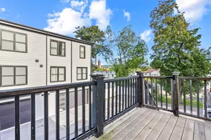 28 Robbins St, Waltham, MA 02453 - Photo 23