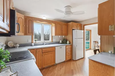 1032 Main St. #6, Millis, MA 02054 - Photo 11