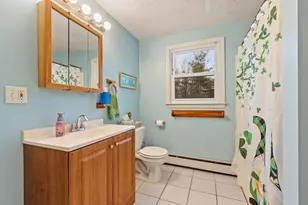 27 Merrimac Dr, Pepperell, MA 01463 - Photo 19