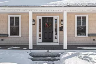 81 Longmeadow Dr, Lowell, MA 01852 - Photo 3