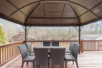 6 Bartlett St, Oxford, MA 01540 - Photo 39