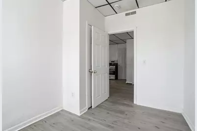 43 Wamesit St, Lowell, MA 01852 - Photo 25