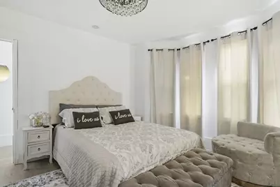 43 Wamesit St, Lowell, MA 01852 - Photo 5