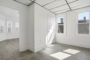 43 Wamesit St, Lowell, MA 01852 - Photo 19