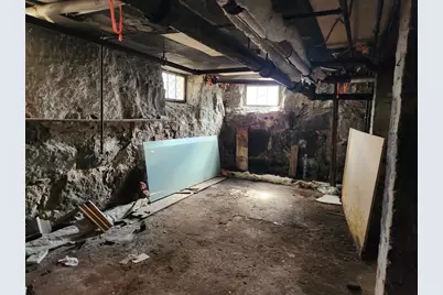 5 Weyanoke Street, Boston, MA 02124 - Photo 25