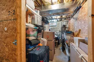 17 Robbins St, Waltham, MA 02453 - Photo 21