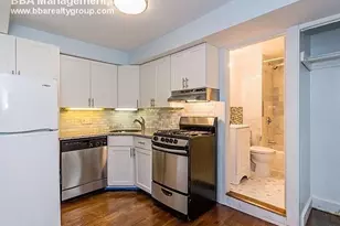 94A Marion St, Brookline, MA 02446 - Photo 3