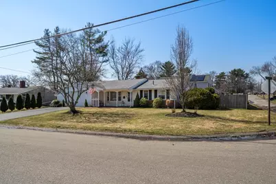 126 Bates Road, Brockton, MA 02302 - Photo 3